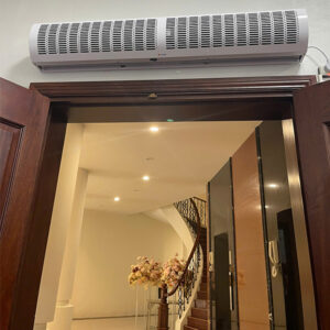 Quạt cắt gió model E-26-12 dài 1m2 chiều cao lắp đặt 2.8m 4 quạt cắt gió ảnh thực tế