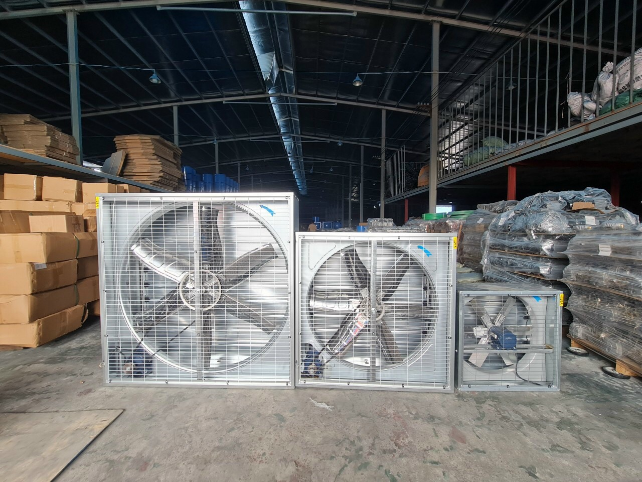 giá quạt thông gió nhà xưởng