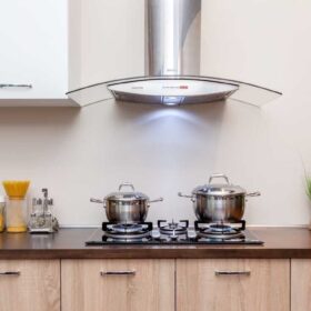 cách lắt quạt hút mùi 1