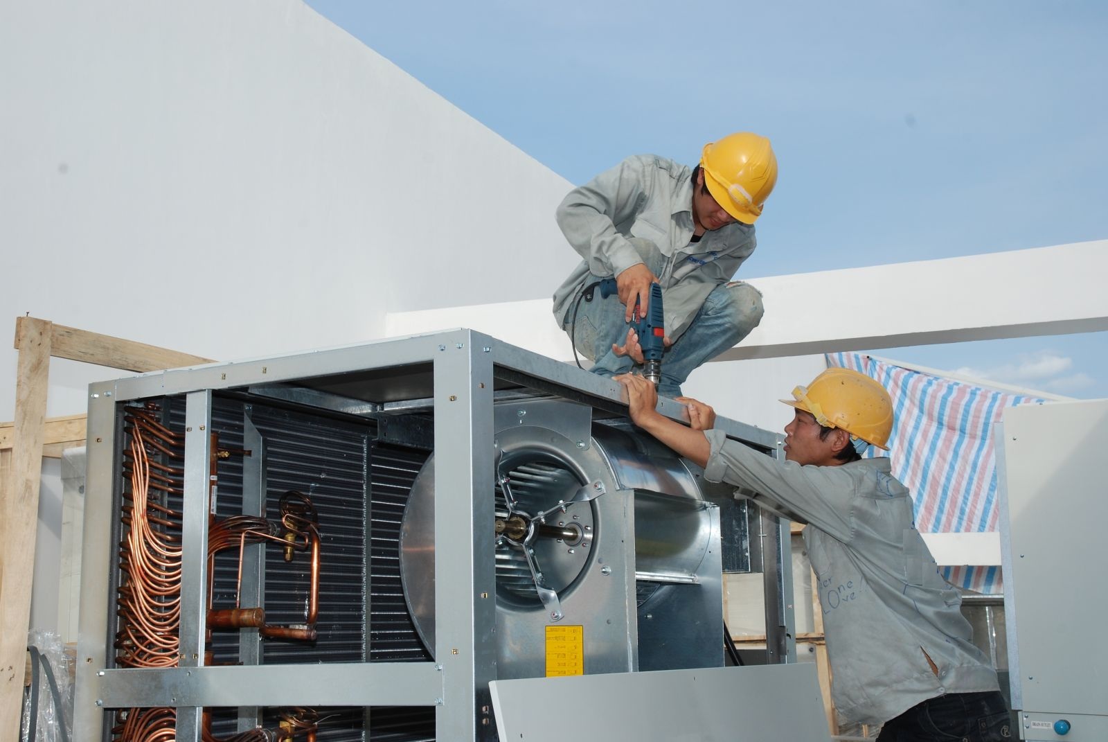 lắp đặt máy lạnh công nghiệp 3